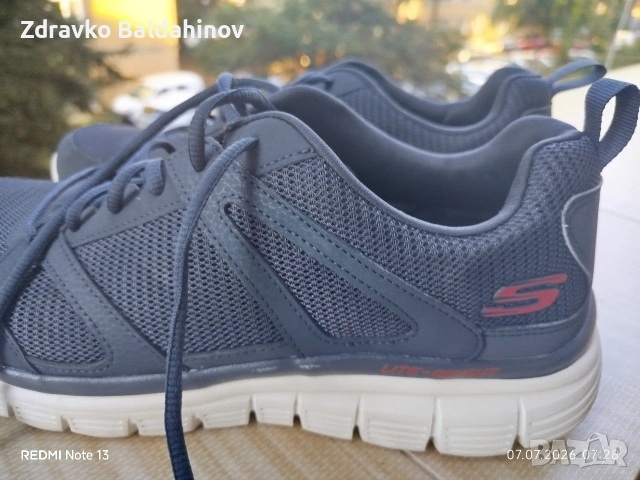 маратонки skechers номер 46