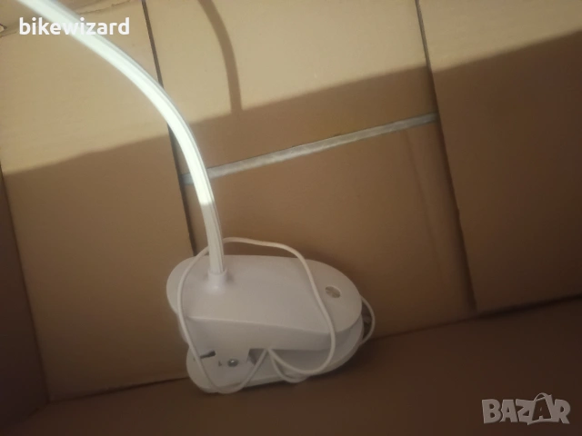 LED лампа със щипка презареждаща батерия , снимка 3 - Лед осветление - 54830885