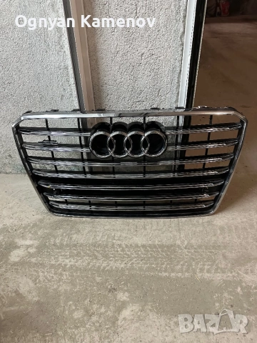 Оригинална решетка Audi A8 D4 2010-2017