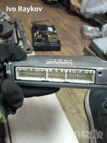 Компютър, ECU , MAZDA 323 , RF4S18881C , 2758005792 , снимка 2 - Части - 55249693