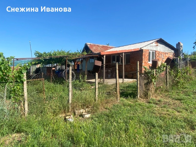 Вила с дворно място, снимка 11 - Къщи - 54890385