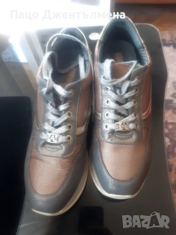 Дамски маратонки  продавам , снимка 2 - Маратонки - 54341496