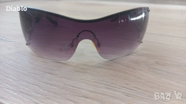 очила armani exchange , снимка 2 - Слънчеви и диоптрични очила - 55018343