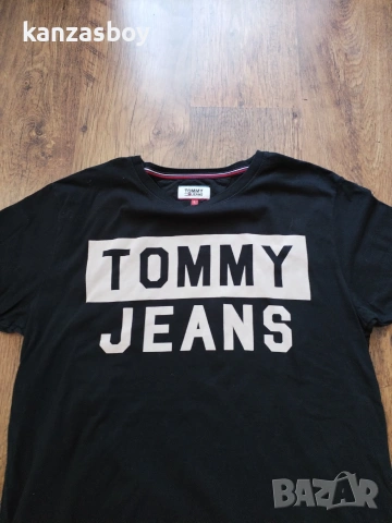 Tommy Hilfiger - страхотна мъжка тениска L , снимка 3 - Тениски - 55212130