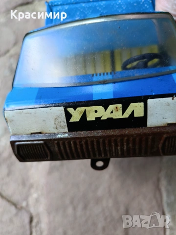 старо тенекиено камионче "УРАЛ" , снимка 3 - Колекции - 54980231