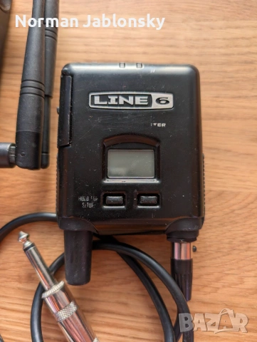 Line 6 Relay G50 безжична система за китара/бас, снимка 2 - Китари - 54959004