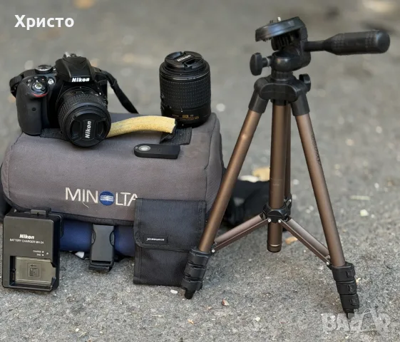 Цифров фотоапарат Nikon D3300 DSLR 24.2MP + 2 NIKKOR VR ОБЕКТИВА + Статив + Чанта