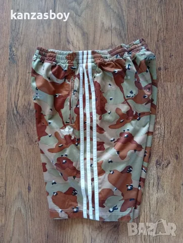 Adidas Camouflage - мъжки къси панталони р-р М, снимка 6 - Къси панталони - 55457179