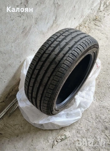 Летни гуми МОМО 235/45/17