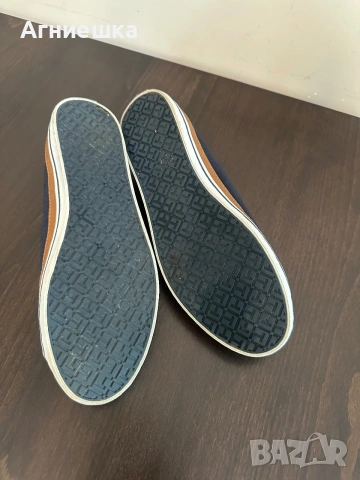 Кецове Tommy Hilfiger 39 , снимка 2 - Кецове - 54987454