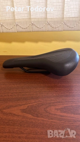 Седалка Bontrager Nebula Black като нова mtb xc, снимка 3 - Части за велосипеди - 55030727