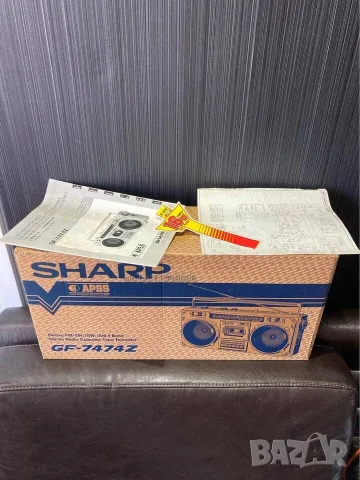 SHARP GF-7474Z VINTAGE RETRO BOOMBOX радио касетофон, снимка 2 - Радиокасетофони, транзистори - 55499370