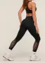 Клин за спорт Gymshark, р-р L. Купен €85. Предлагам за € 25.Безшевна технология Warp Knit, много лек, снимка 1