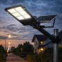 Соларна улична лампа Lylu 2400W с отделен панел и дистанционно управление, снимка 1