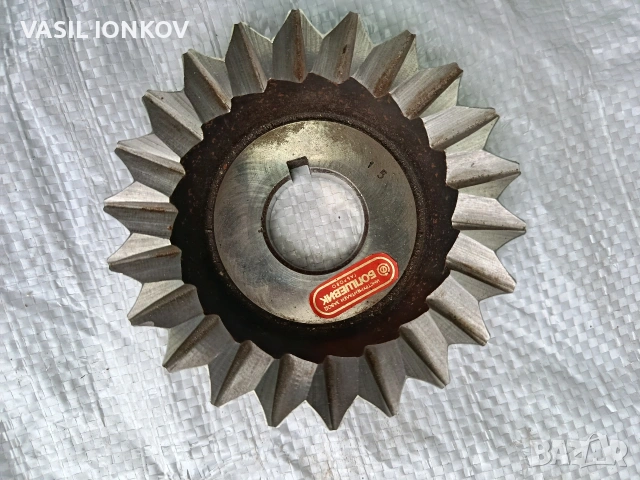 Модулни фрези, снимка 3 - Други инструменти - 54664841