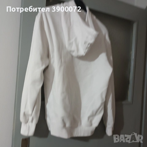 суичър бял с качулка , снимка 2 - Суичъри - 54556668