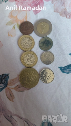 Продавам Стари Монети Комплект