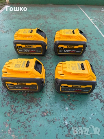 Батерии Dewalt