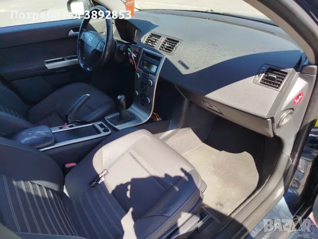 Volvo v50 дизел , снимка 7 - Автомобили и джипове - 55619189