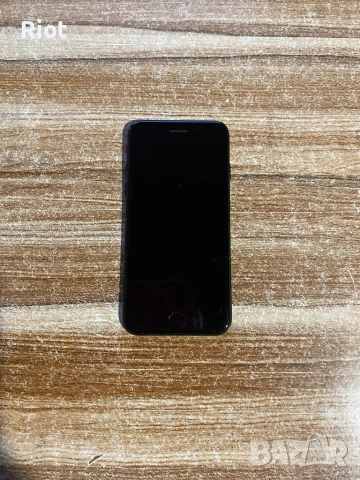 Продавам iPhone 7, снимка 2 - Apple iPhone - 54782759