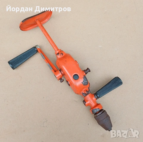 ръчна дрелка 