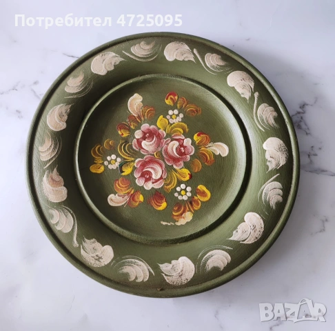 Дървена чиния