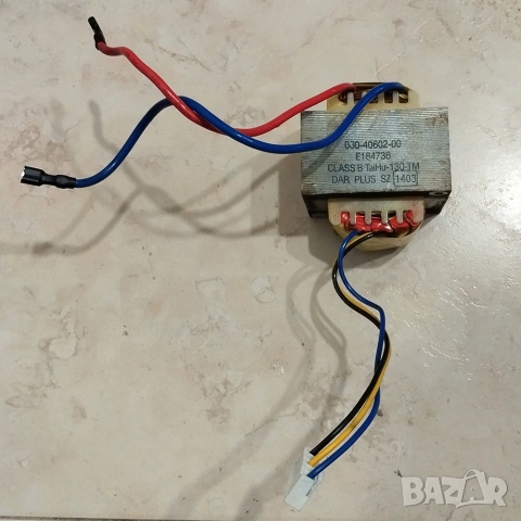 Мощен Трансформатор 550VA - 6V