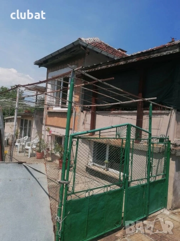 продавам две къщи в с.Балювица, снимка 11 - Къщи - 55078249