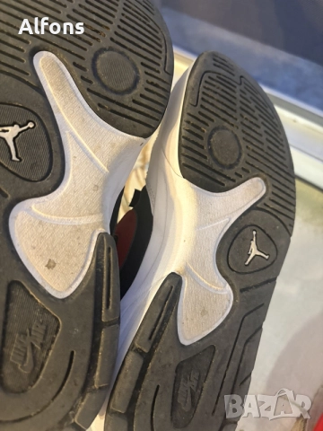 Nike Jordan/Найк маратонки, снимка 2 - Маратонки - 55169362