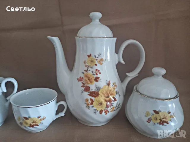 Сервиз за чай и кафе порцелан, снимка 2 - Сервизи - 55587255