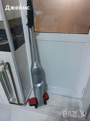 Вертикална прахосмукачк Bosch ProAnimal, Li-Ion 25.2 V, снимка 8 - Прахосмукачки - 54614728