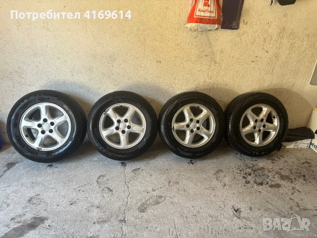 Продавам джанти с гуми за Toyota RAV 4