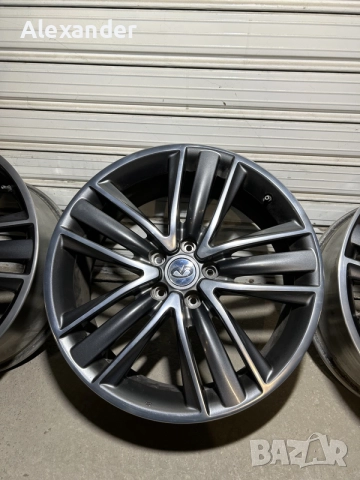 Оригинални джанти за Infiniti 19цола, снимка 2 - Гуми и джанти - 55221642