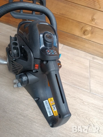 Бензинова резачка McCulloch CS35S, снимка 7 - Градинска техника - 54093136