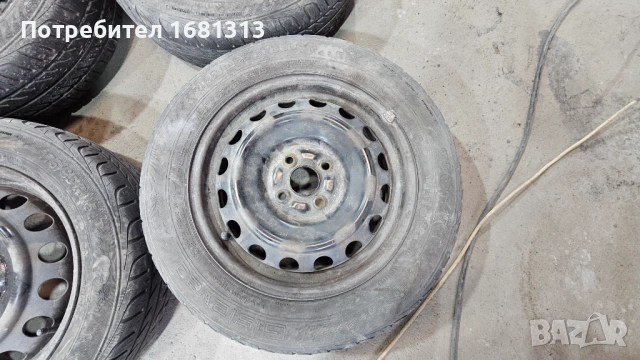 4бр. джанти 4х100, Тойота Ярис, снимка 3 - Гуми и джанти - 54103494