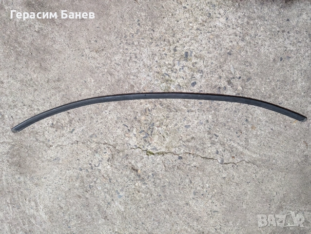 Уплътнение над челно стъкло OEM MERCEDES W204 OM651 2014

