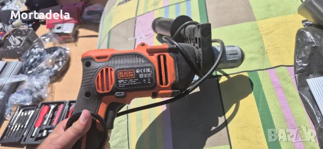 Бормашина Black & Decker, снимка 3 - Бормашини - 55333910