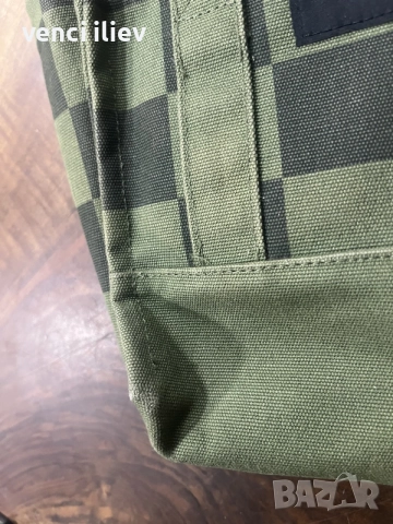 оригинална чанта Vans зелена, снимка 5 - Чанти - 55310997