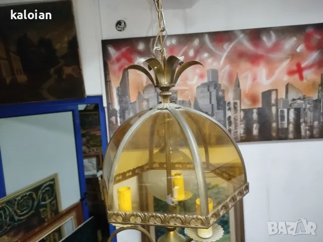 Античен месингов полилей във викториански стил с отличителен купол от кехлибарено оцветено стъкло, снимка 5 - Полилеи - 55602797