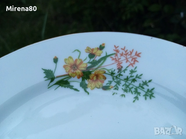Български сервиз за хранене - 22 части !, снимка 7 - Сервизи - 54963199