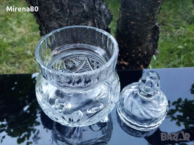 Кристално бурканче с капак, снимка 4 - Антикварни и старинни предмети - 54671198