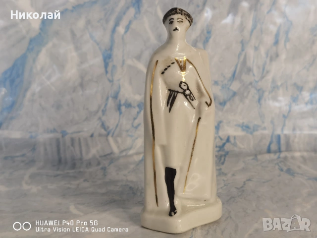 Стара Съветска Порцеланова Фигура Джигит Казак Еревански Завод ЕФЗ, снимка 13 - Антикварни и старинни предмети - 54387824