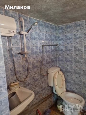 Къща в село Стража, снимка 14 - Къщи - 55088055
