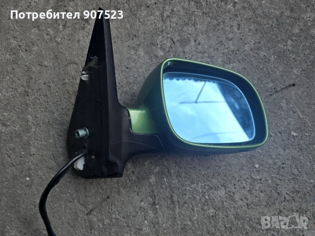 Дясно огледало за Фолксваген Голф 4 