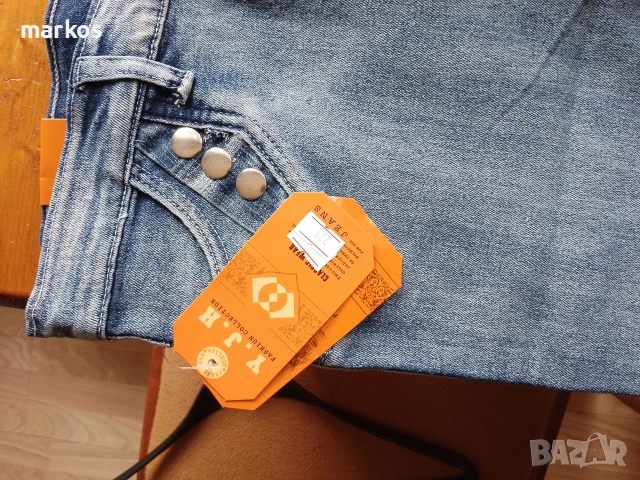 Чисто нови дамски дънкови къси панталони / Brand New Women's Denim Shorts, снимка 2 - Къси панталони и бермуди - 55148747