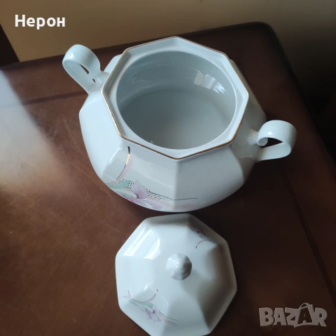 Порцеланов супник, снимка 5 - Сервизи - 55227697