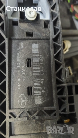 Оборудване за предна дясна врата на Mercedes-Benz CLK ,C117, 2017, снимка 3 - Части - 54233726