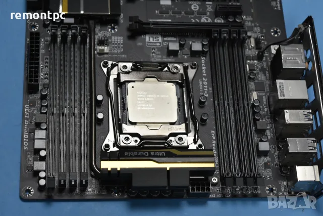 Дънна платка GIGABYTE X99-UD4 + 12 /24 ядрен Intel Xeon E5 2670 V3  DDR4 quad channel, снимка 11 - Дънни платки - 55396510
