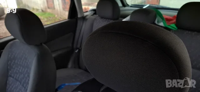 Ford Focus 1.8 TDDI GHIA, снимка 6 - Автомобили и джипове - 55381067