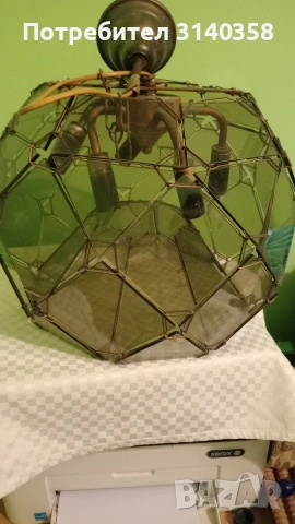 Красив ретро полилей